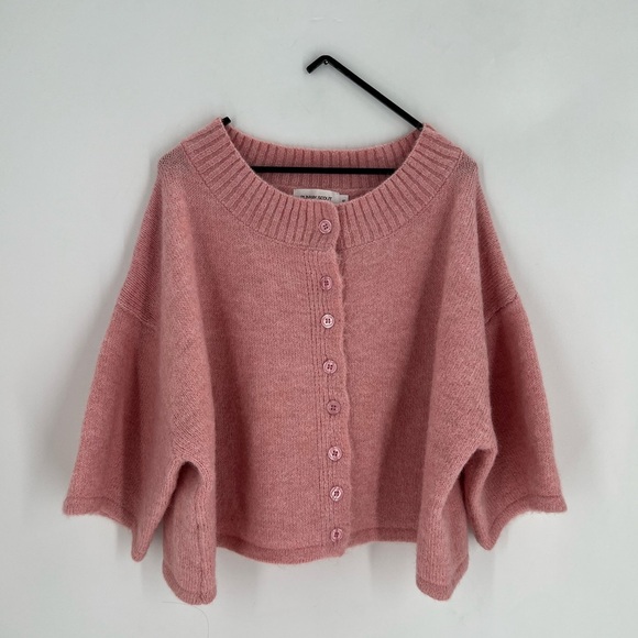 Runway Scout Tammy Knit Boxy Short Wide Sleeve Relaxed Fit Cardigan In Pink - Picture 2 of 6